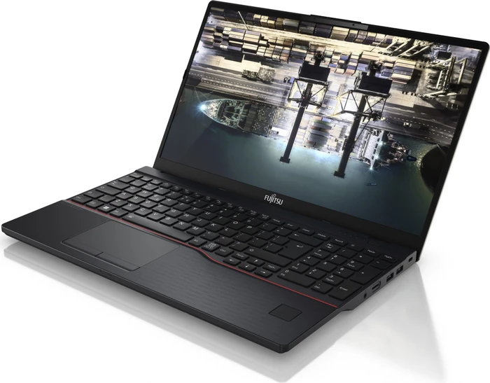 Fujitsu Lifebook E5512, Core i5-1235U, 16GB RAM, 512GB SSD, LTE, DE