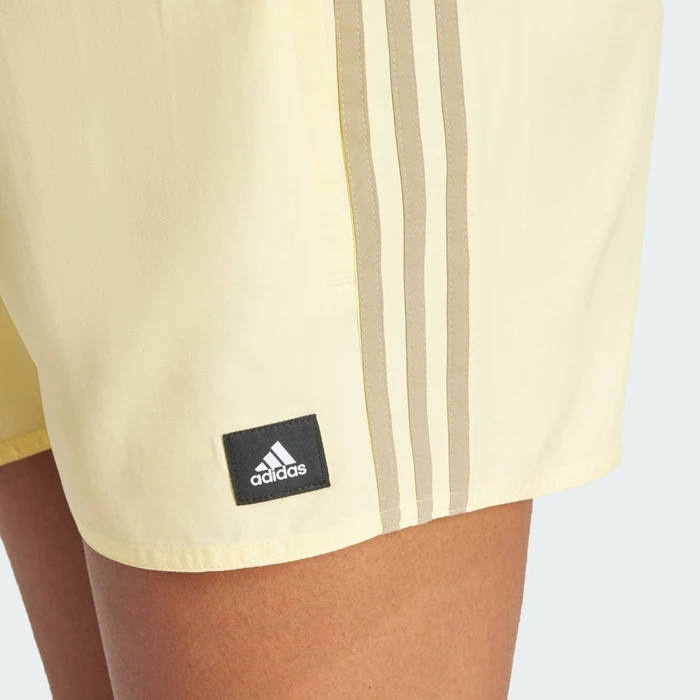 adidas 3-Streifen CLX Badeshorts almost yellow/blanch cargo (Herren)
