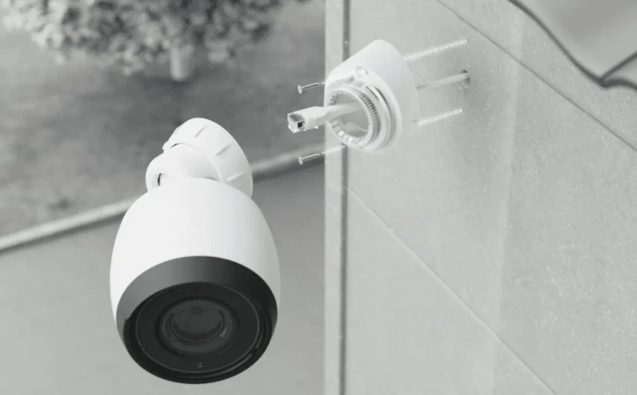 Ubiquiti Bullet Kamera Basishalterung gewinkelt, weiß, Deckenhalterung
