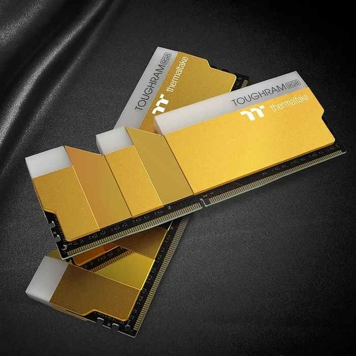Thermaltake Toughram RGB Memory Metallic Gold UDIMM 16GB Kit, DDR4-3600, CL18-19-19-39