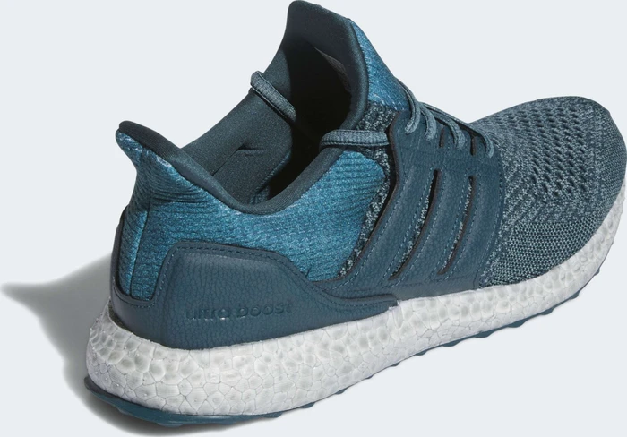 adidas Ultraboost 1.0 arctic night/core black