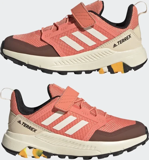 adidas Terrex Trailmaker coral fusion/wonder white/solar gold (Junior)