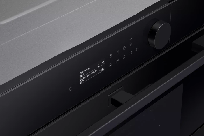 Samsung NV7B5775RDK Backofen mit Dampfunterstützung