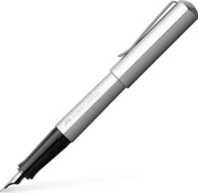 Faber-Castell Füller Hexo silber, rechte Hand, mittel