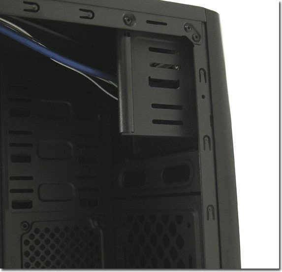 LC-Power 7038B
