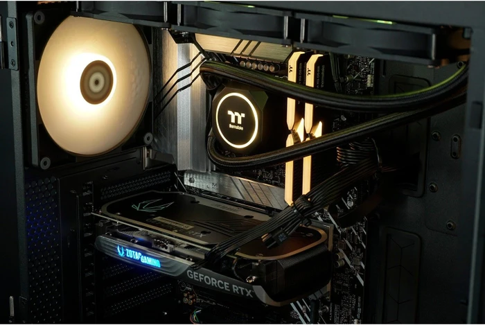 Thermaltake Official Zotac Edition No.2, Core i5-13600KF, 32GB RAM, 1TB SSD, GeForce RTX 4070