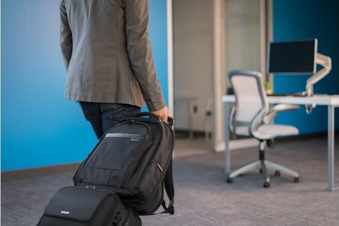 Kensington Contour 2.0 Pro 17" Laptop Rucksack schwarz