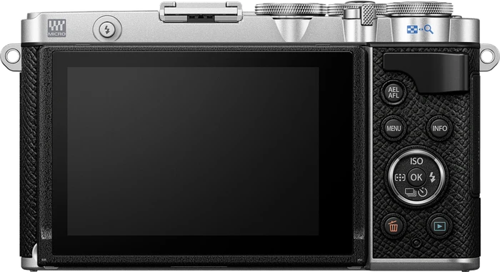Olympus PEN E-P7 silber mit Objektiv M.Zuiko digital ED 14-42mm 3.5-5.6 EZ