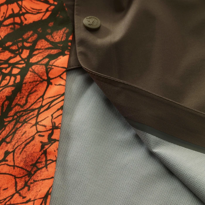 Fjällräven Lappland Eco-Shell Poncho dark olive/orange camo