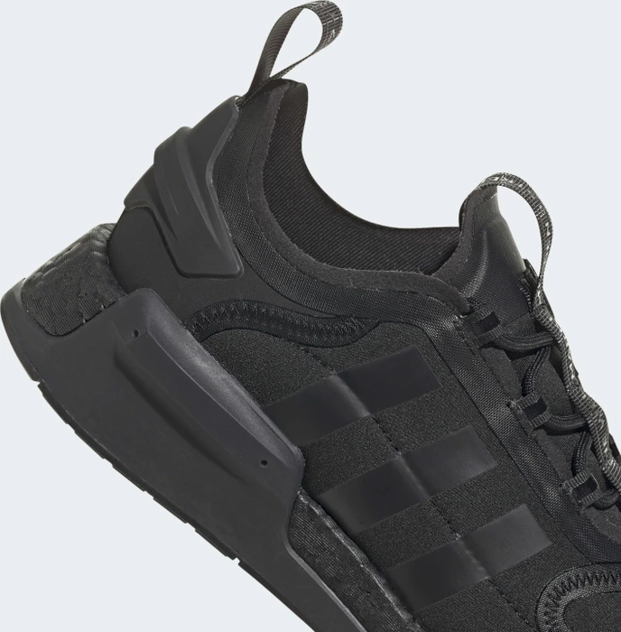 adidas NMD_R1 V3 core black (Herren)