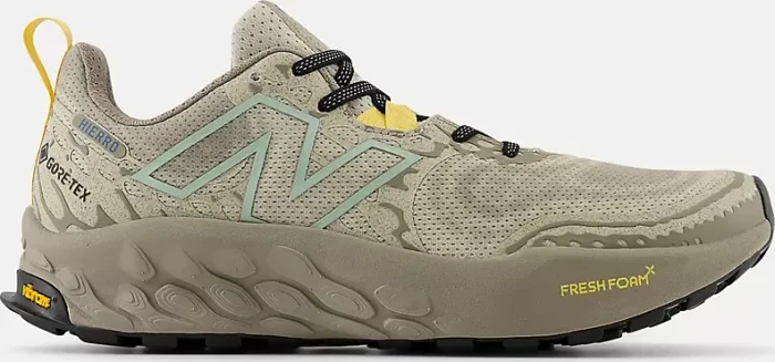 New Balance Fresh Foam X Hierro v8 GTX timberwolf/arid stone/clay ash (Herren)