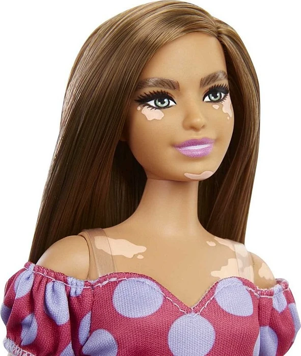 Mattel Barbie - Fashionistas Vitiligo Puppe im schulterfreien Polka Dot Kleid