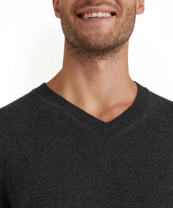 Falke Luxury V-Ausschnitt Pullover schwarz (Herren)