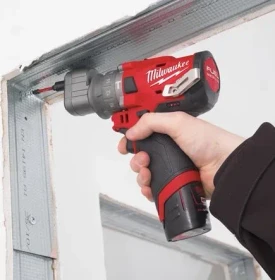 Milwaukee M12 FPDX-202X Fuel Akku-Schlagbohrschrauber inkl. Koffer + 2 Akkus 2.0Ah