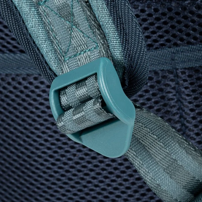 RivaCase 7760 Suzuka ECO 15.6" Notebook Rucksack, aquamarine
