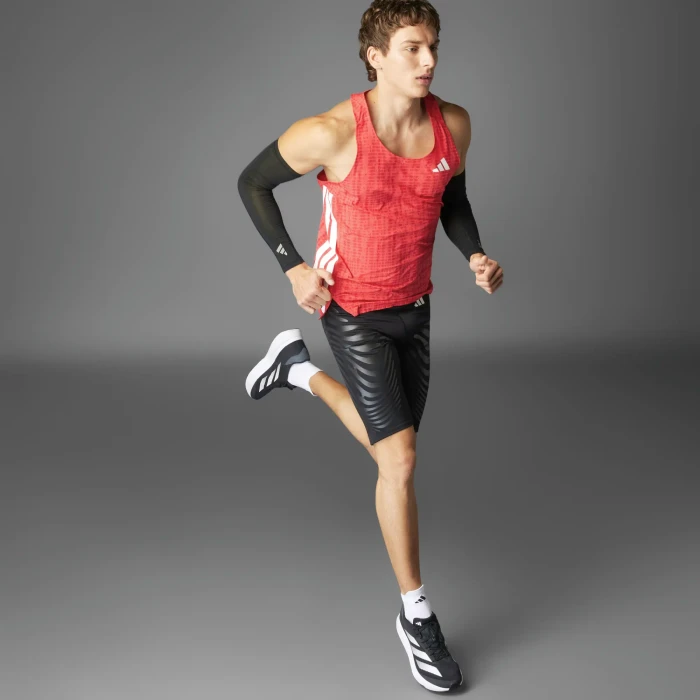 adidas Adizero Singlet Laufshirt ärmellos semi lucid red/pure ruby (Herren)