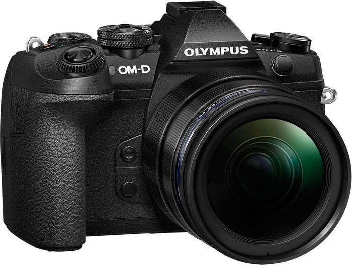Olympus OM-D E-M1 Mark II schwarz mit Objektiv M.Zuiko digital ED 12-100mm 4.0 IS PRO