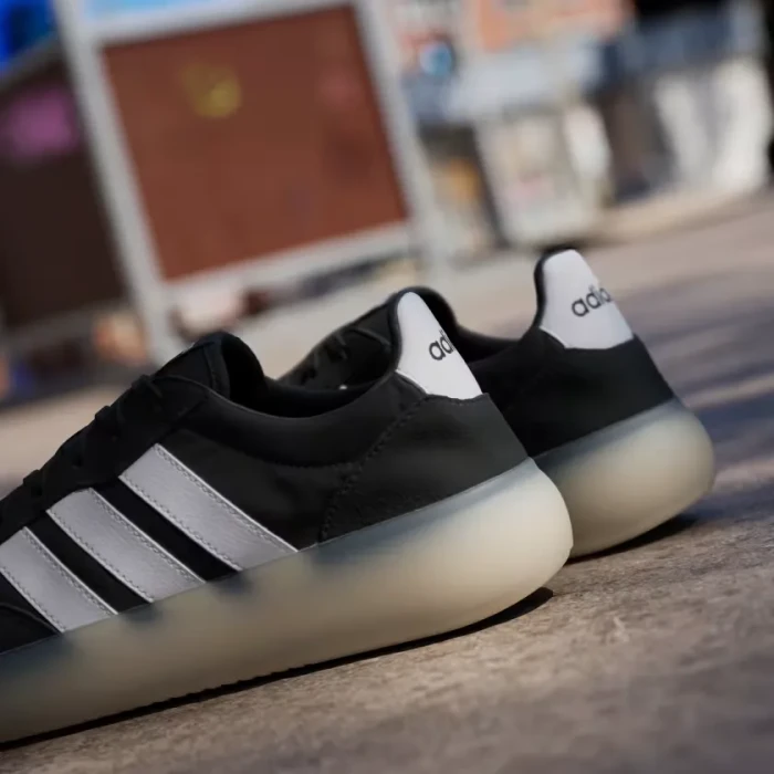 adidas Barreda Decode core black/cloud white/core white (Herren)