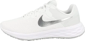 Nike Revolution 6 Next Nature white/pure platinum/metallic silver (Damen)