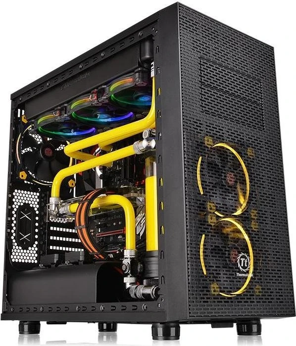 Thermaltake Core X31, Acrylfenster