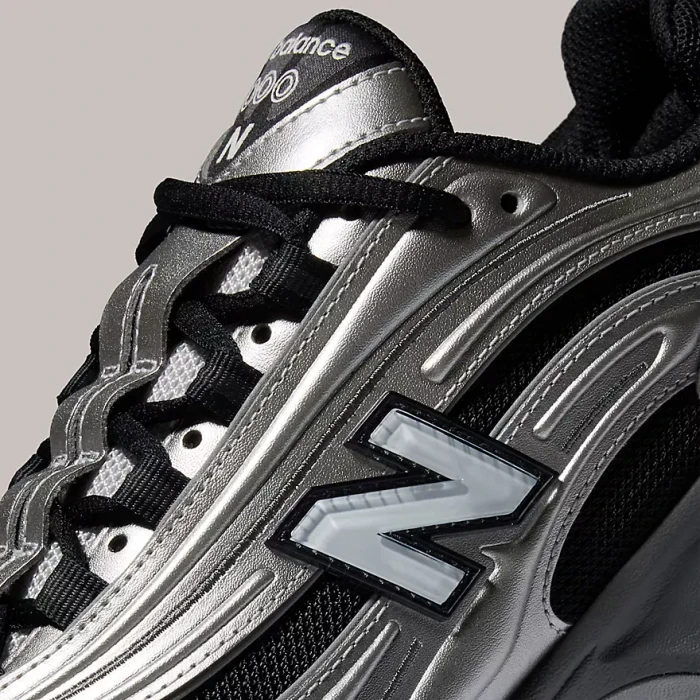 New Balance 1000 silver metallic/green