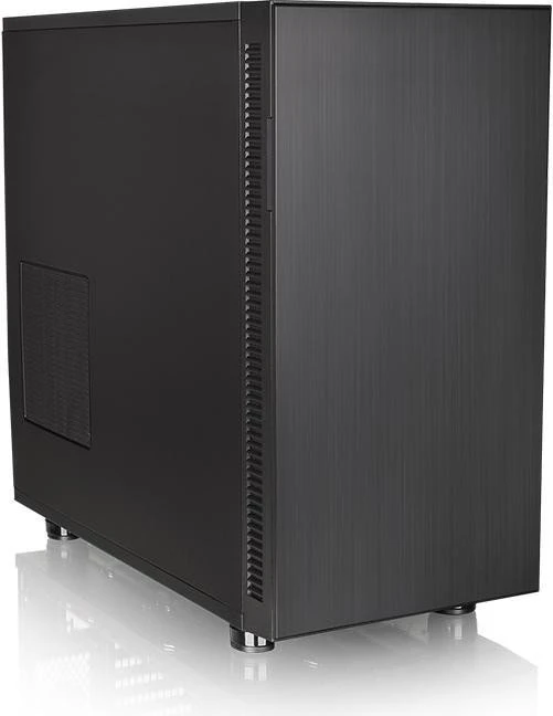 Thermaltake Suppressor F31, schallgedämmt