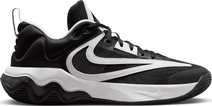 Nike Giannis Immortality 3