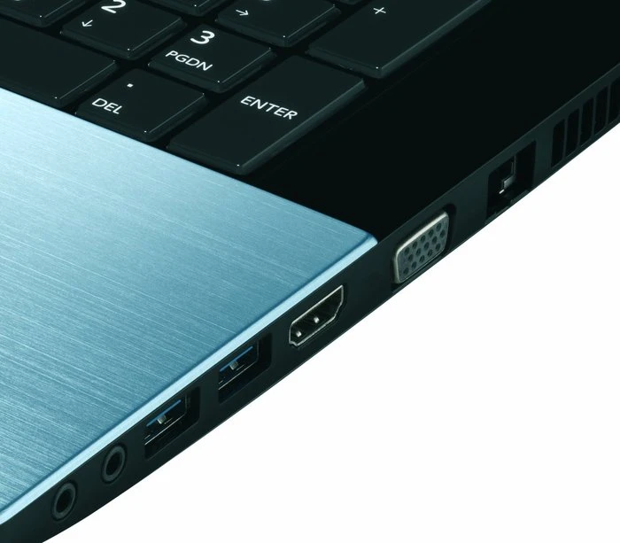 Toshiba Satellite S70t-A-109, silber, Core i7-4700MQ, 16GB RAM, 1TB HDD, GeForce GT 740M, DE