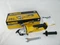 DeWalt DCG412 Akku-Winkelschleifer Vorschaubild