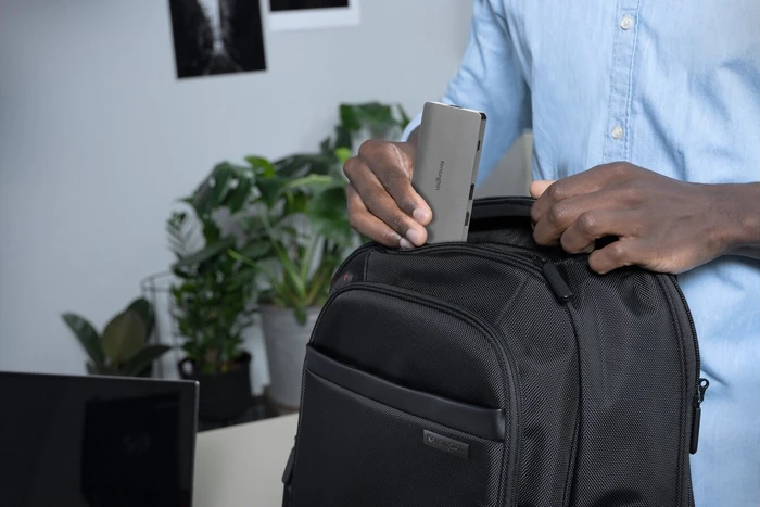 Kensington UH1400P 8-in-1 Dockingstation, Space Grey, USB-C 3.0 [Stecker]