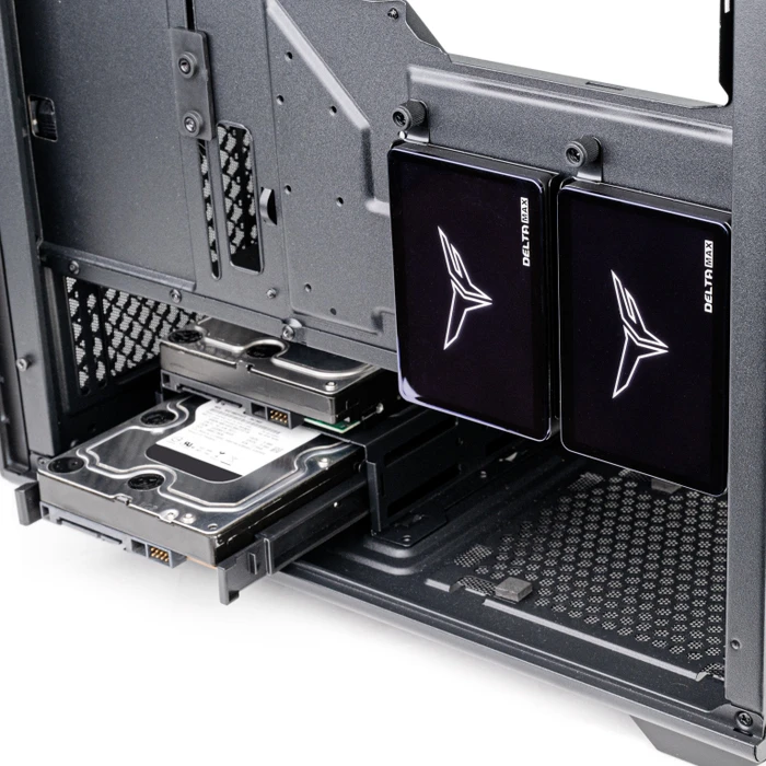 SilverStone Fara 515XR, schwarz, Glasfenster