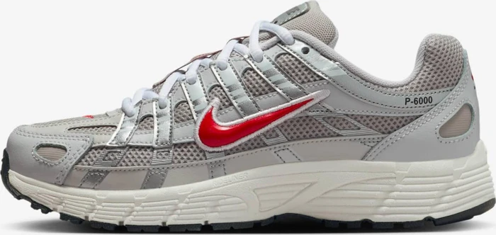 Nike P-6000 college grey/vast grey/phantom/fire red (Junior)