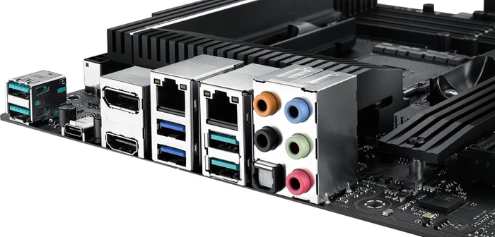 ASUS Pro WS X570-ACE (AMD AM4)