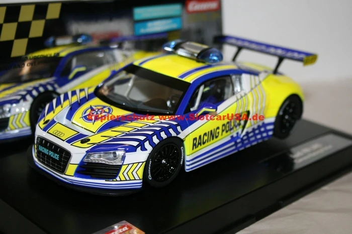 Carrera Digital 124 Audi R8 LMS Carrera Racing Police