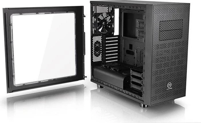 Thermaltake Core X31, Acrylfenster