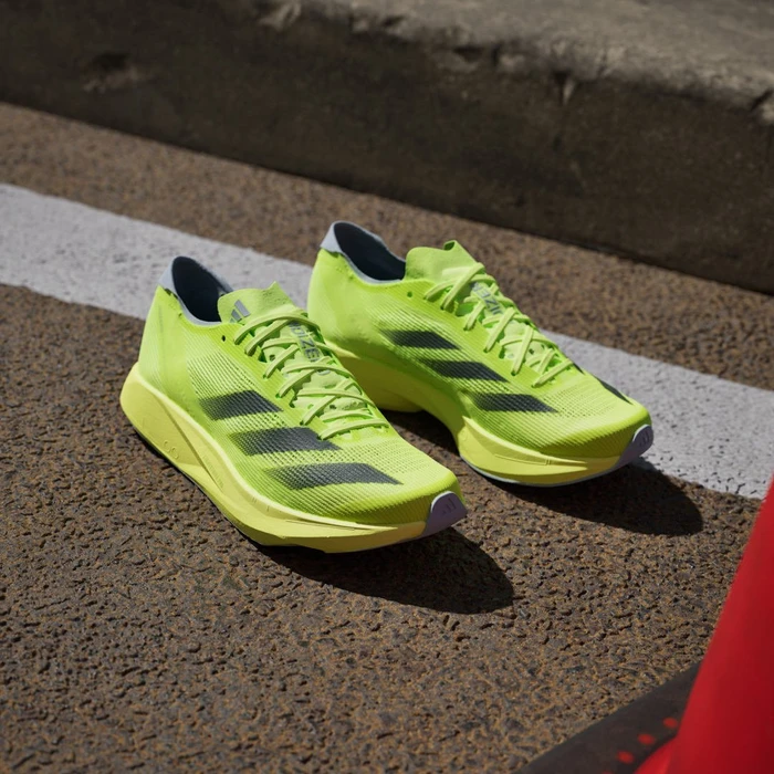 adidas Adizero Takumi Sen 10 lucid lemon/core black/halo silver (Damen)