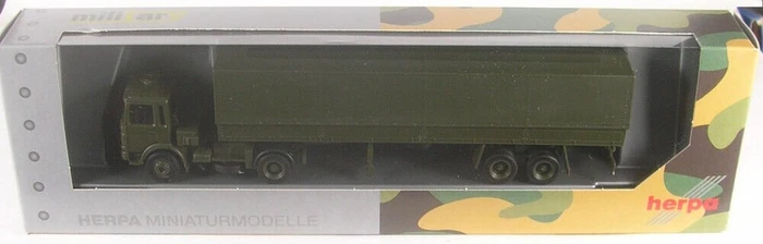Herpa MAN F8 Planen-Sattelzug Bundeswehr