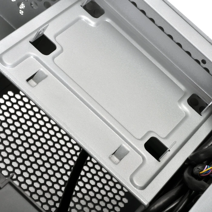 SilverStone Fortress FTZ01, silber, Mini-ITX