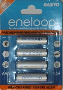 Panasonic eneloop (Gen 1) Micro AAA NiMH 800mAh, 4er-Pack