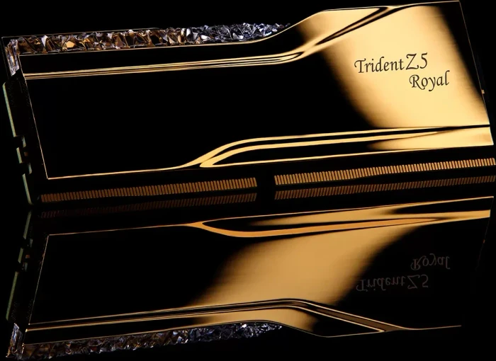 G.Skill Trident Z5 Royal RGB Silver UDIMM 96GB Kit, DDR5-6400, CL32-39-39-102