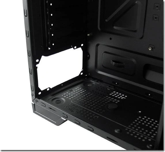 LC-Power Gaming 979B Silver Strike, Acrylfenster