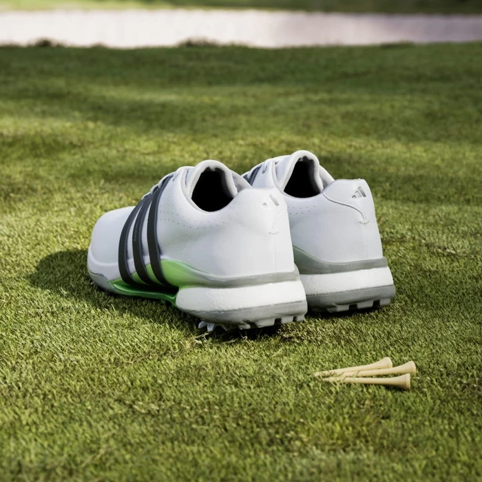 adidas Women's Tour360 24 BOOST cloud white/core black/green spark (Damen)