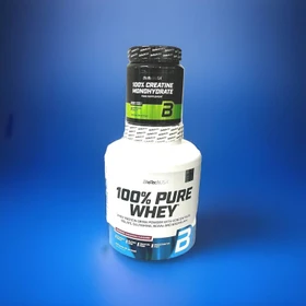 BioTech USA 100% Pure Whey Erdbeere 2.27kg