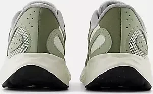 New Balance Fresh Foam Arishi v4 Tiralux sea salt/olivine/dark olivine (Damen)