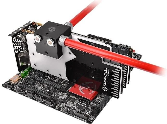 Thermaltake Pacific V-GTX 980 Ti