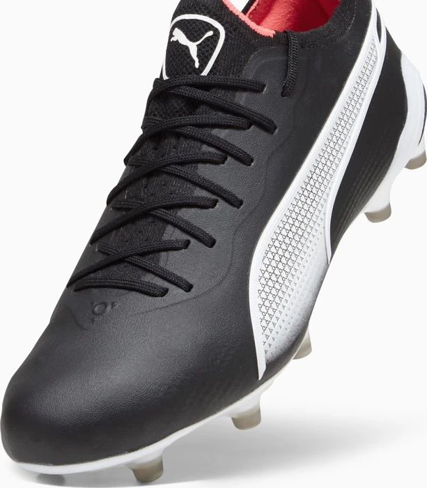 Puma King Ultimate FG/AG puma black/puma white/fire orchid