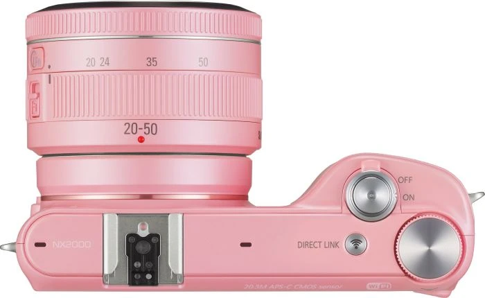 Samsung NX2000 pink mit Objektiv NX 20-50mm 3.5-5.6 i-Function ED II
