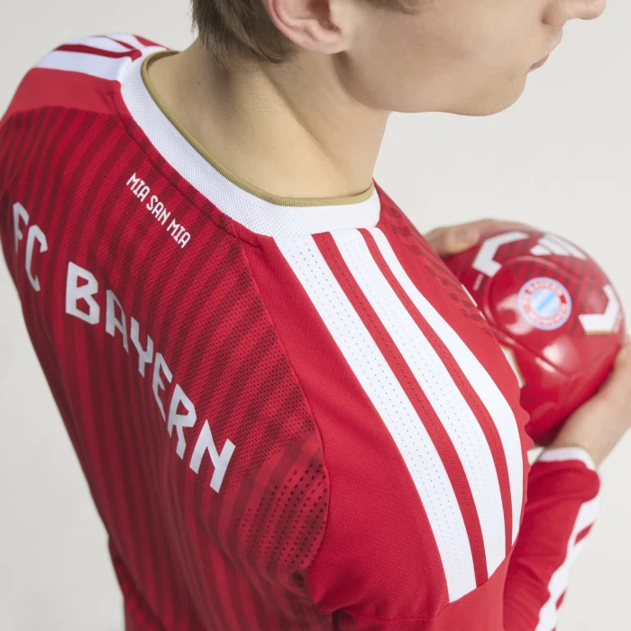 adidas FC Bayern München Authentic 2026/2027 Heimtrikot langarm (Herren)