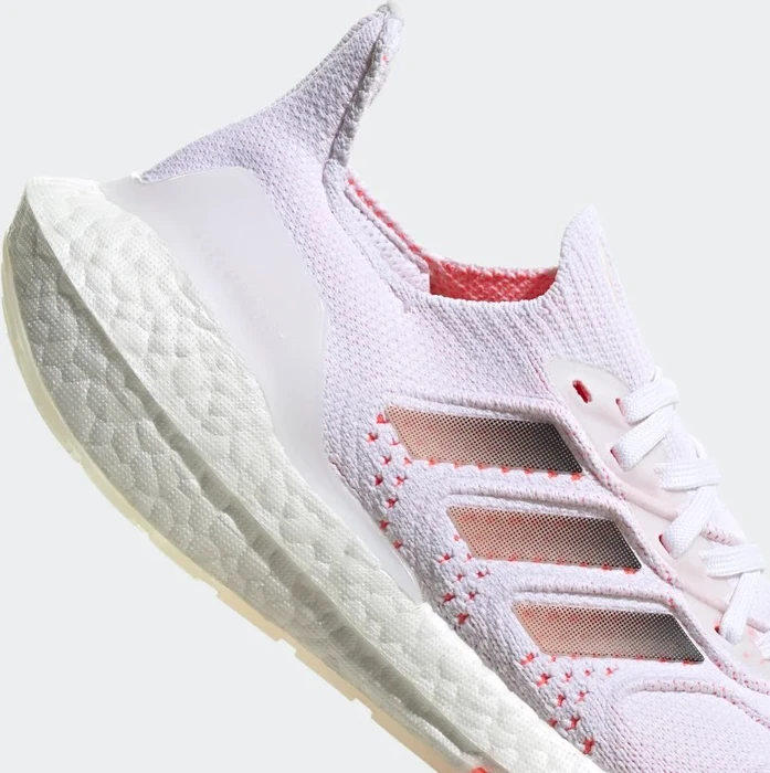 adidas Ultraboost 22 Heat.RDY cloud white/core black/turbo (Damen)