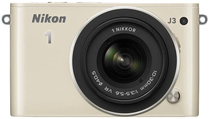 Nikon 1 J3 beige mit Objektiv 1 NIKKOR 10-30mm 3.5-5.6 VR